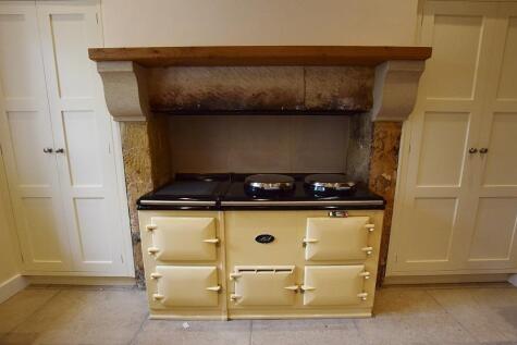 Greendrive - Kitchen 2.jpg