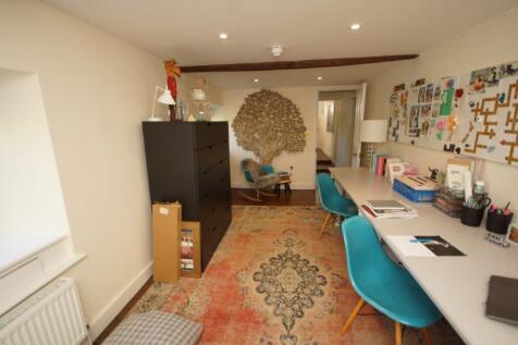 Greendrive - Bedroom 3.JPG