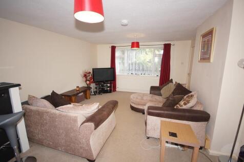 15 Wright Road - Sitting Room 2.JPG