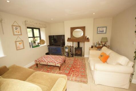2 Hinton Farm Cottages Sitting Room 2.jpg