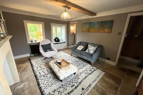 Sitting Room.jpeg
