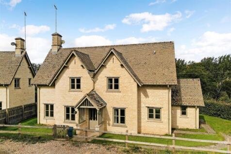 34 Colesbourne - Main 1.JPG