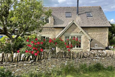 Bourne Cottage - Main
