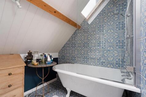 Bourne Cottage - Bathroom