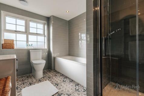 21 Top Lock Meadows -41.jpg