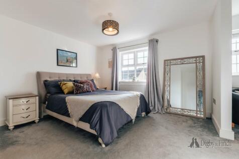 21 Top Lock Meadows -44.jpg