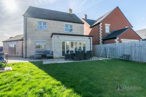 21 Top Lock Meadows -69.jpg