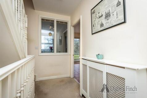 1st Floor Landing