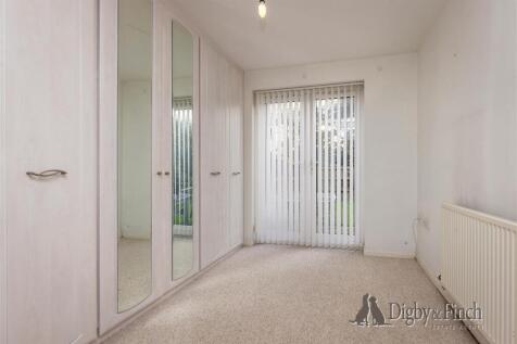 4th Bedroom - Ground Floor