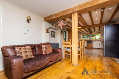 Kitchen/ Dining / Snug