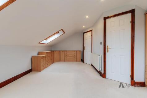 11 Exeter Gardens