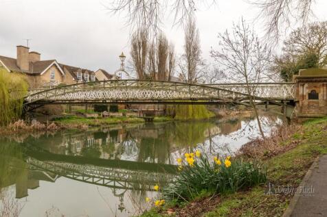 Riverside Place