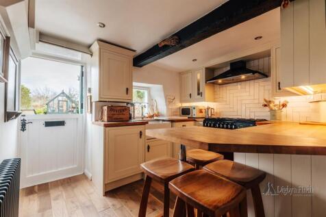 24 King Edward's Way -15.jpg