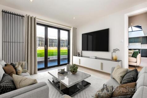19 Stirling Road, Stamford, PE9 2XF-41watermarked.