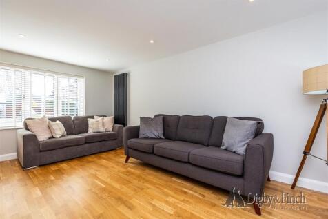 19 Stirling Road, Stamford, PE9 2XF-27watermarked.