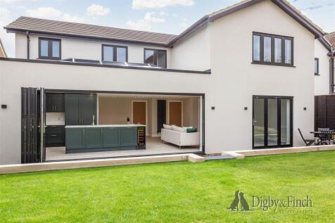19 Stirling Road, Stamford, PE9 2XF-13watermarked.
