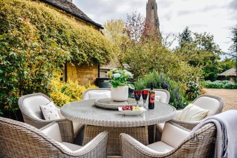 6 Chapel Lane, Ketton -15.jpg