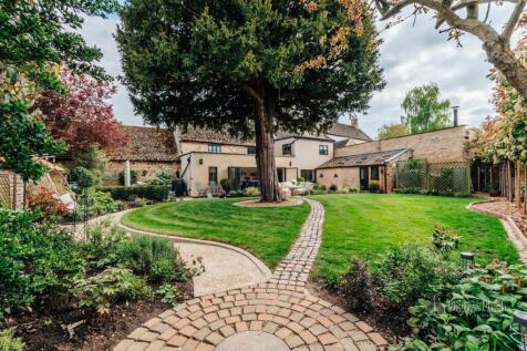 Wisteria House