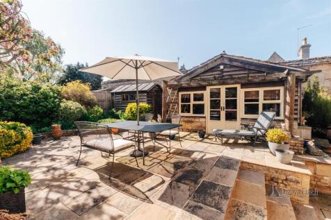 Peacocks Cottage -74.jpg