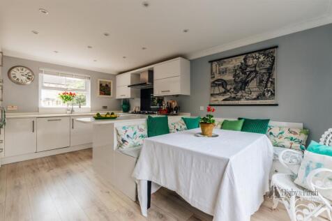 Coulston House-04.jpg
