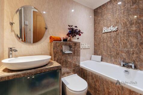 10 Heath Road-52.jpg