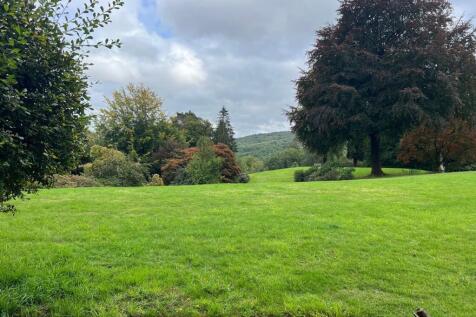 Communal Grounds