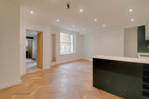 Living Room/Kitchen