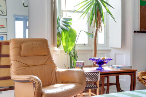 Dual Aspect Living Room