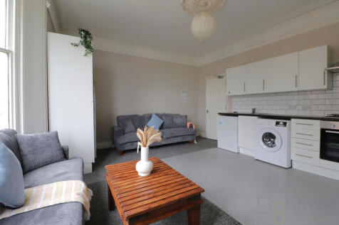 Kitchen/Living Room