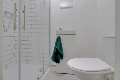 Bedroom 1 Ensuite