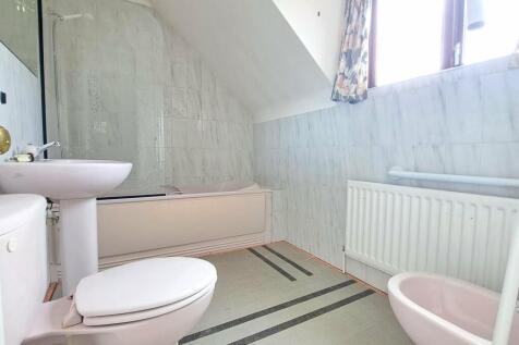 Ensuite Bathroom