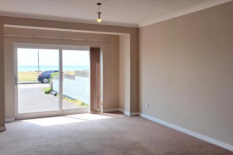 Sitting/Dining Room