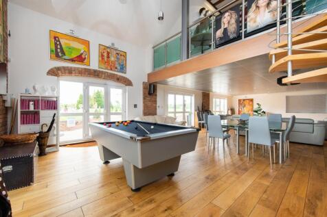 Property Image 29
