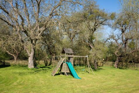 Property Image 32