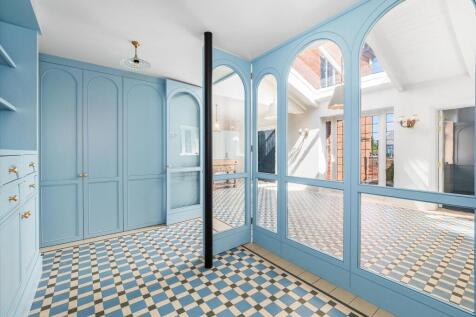 Property Image 12