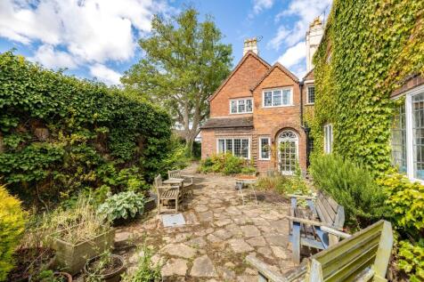 Property Image 4