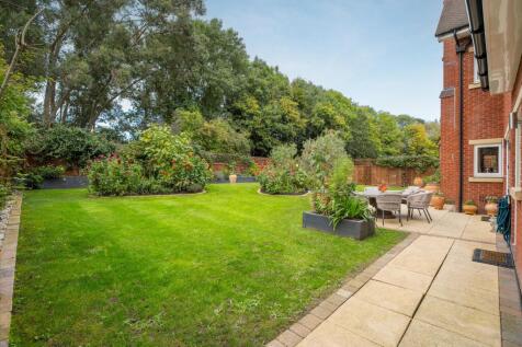 Property Image 29
