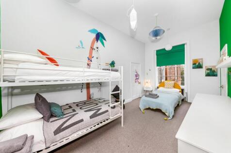BEDROOM SIX