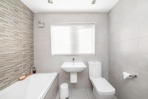 HOUSE BATHROOM