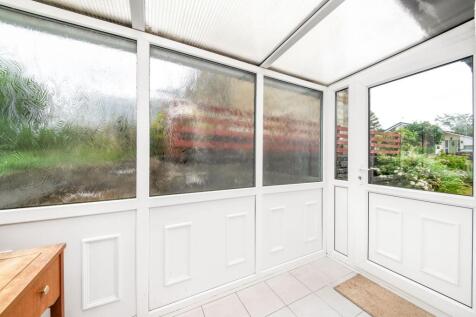 SIDE PORCH