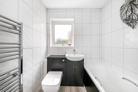 HOUSE BATHROOM