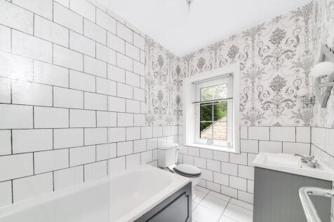 HOUSE BATHROOM
