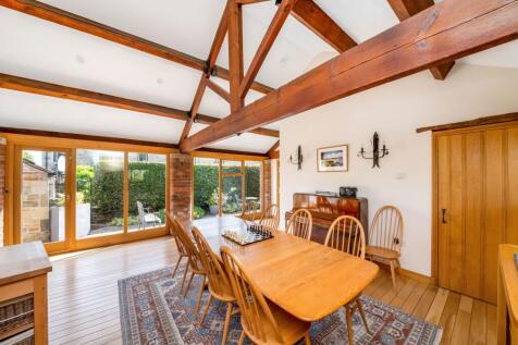 DINING ROOM / SECOND SITTING ROOM