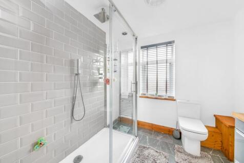 BEDROOM ONE EN-SUITE SHOWER ROOM