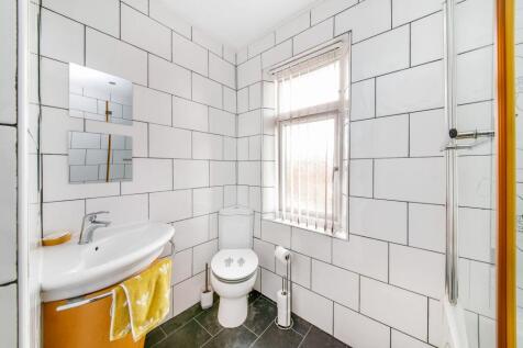 HOUSE BATHROOM