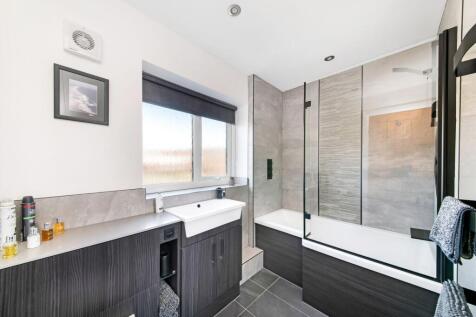 HOUSE BATHROOM