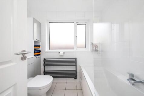 HOUSE BATHROOM