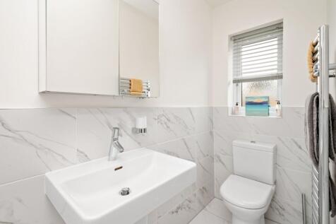 BEDROOM ONE EN-SUITE