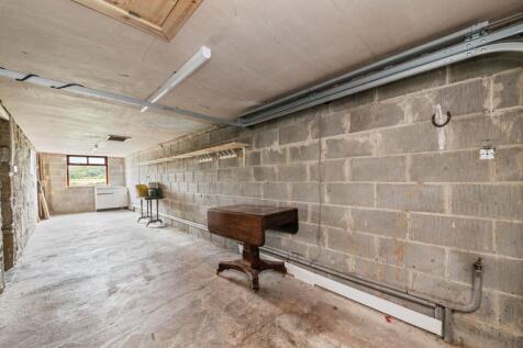 INTEGRAL GARAGE