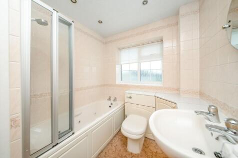 HOUSE BATHROOM